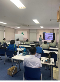 コムシスホールディングス株式会社写真